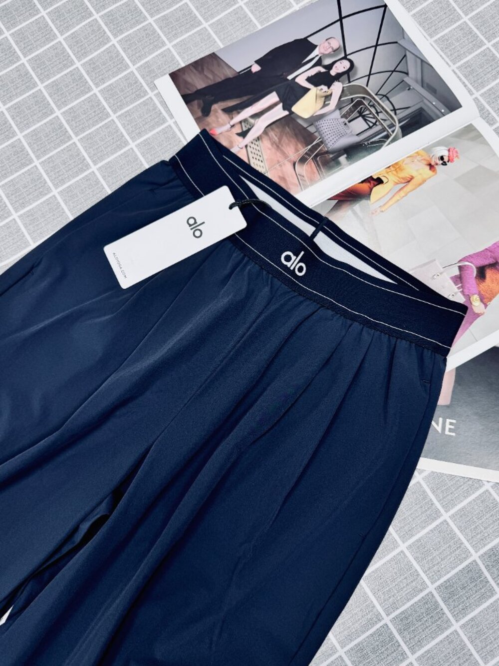 Authentic  ALO Yoga (Regular) ✅💙Suit Up Trouser Leisure - Picture 4 of 10